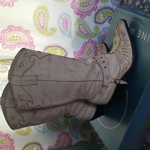 NineWest leather cowboy boots